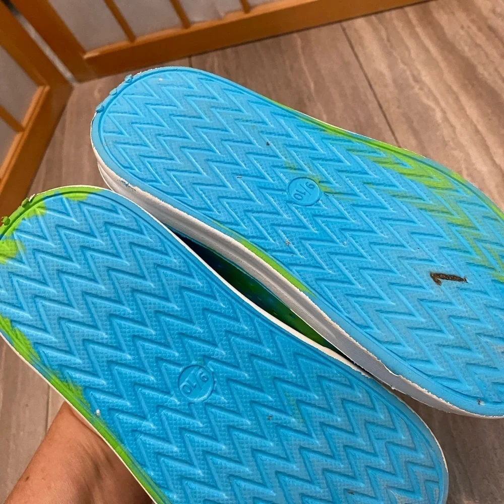 Girls Lily & Dan Blue and Green Slip-On Shoes Water Size 9 / 10
